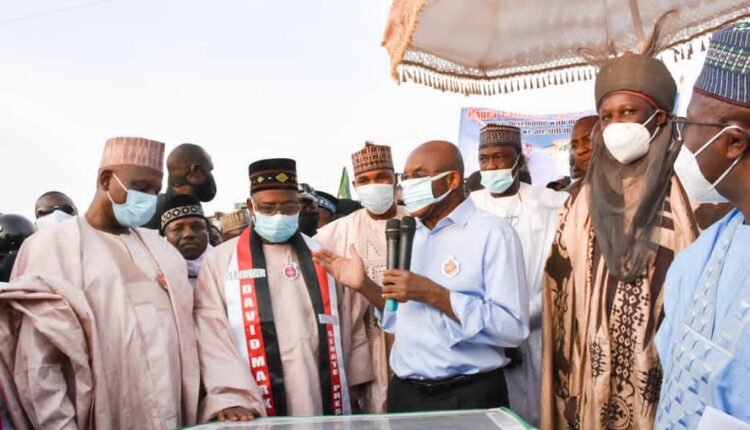 The former Senate President, David Bonaventure Mark on Tuesday performed the flagging off of three rural roads construction in Bauchi state.