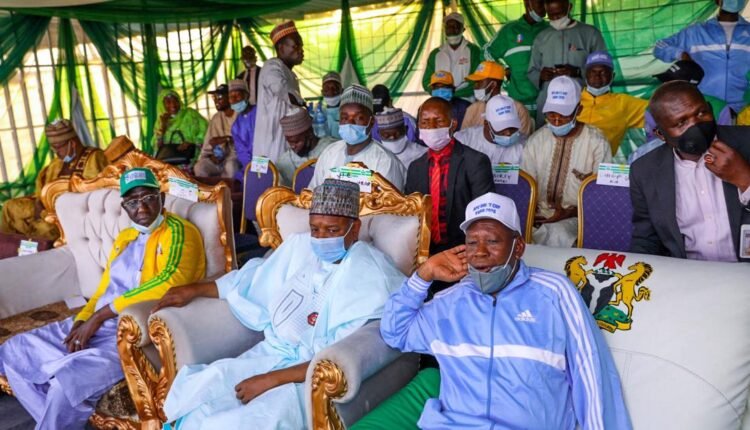 Football: Bagudu, thousands of fans, throng Kano for APC Unity Cup final