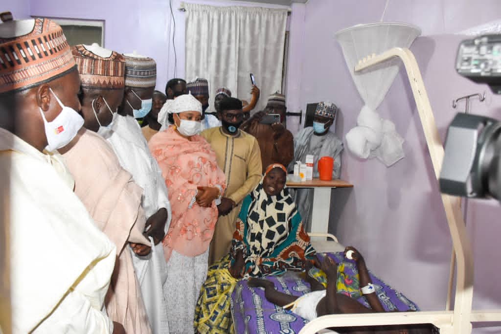 A 6 Year Old whose Private part was Cut Off got 1 Million Naira Support from Bauchi State Gov. for Treatment