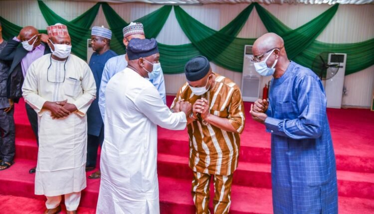 Governor Ahmadu Fintiri Host a Farewell Dinner to Outgoing Service Commanders