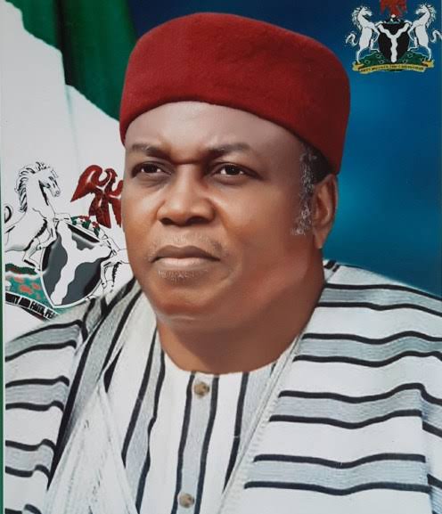 Insecurity: Gov Ishaku urges security agencies to do more .... As mob lynch two suspects in Taraba