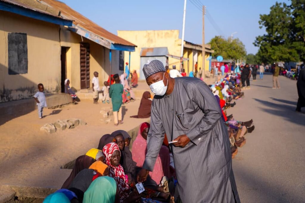 Gwoza: Zulum shares N80m, food to 16,000 female returnees, orders rebuilding of 33 teachers’ houses