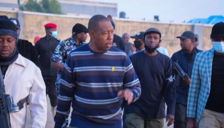 Zulum visits Dikwa, shares N115m, food to 34,000