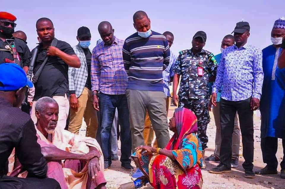 Zulum visits Dikwa, shares N115m, food to 34,000  