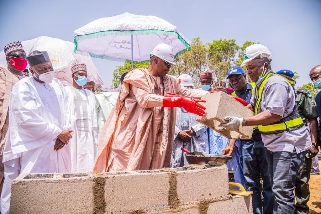 GOV ZULUM FLAGS OFF RECONSTRUCTION OF BAUCHI GOVT HOUSE