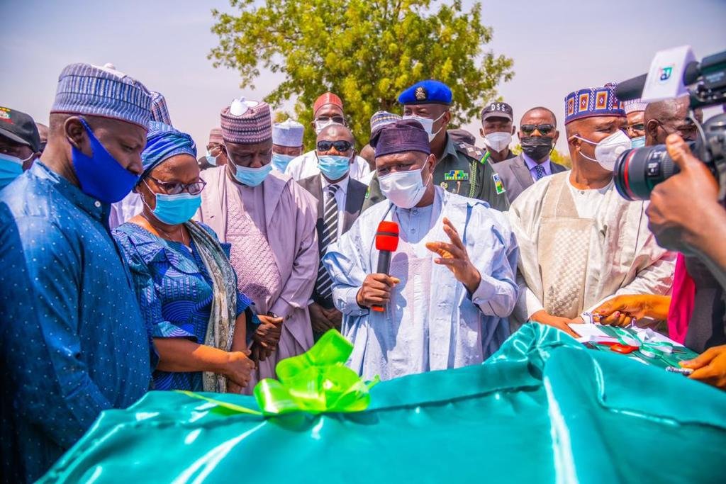 GOVERNOR FINTIRI COMMISSIONS LECTURE THEATRES, WEATHER STATION