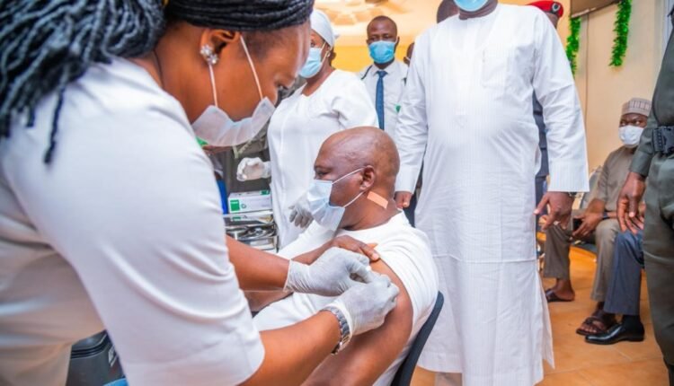 GOVERNOR FINTIRI RECEIVES COVID-19 VACCINE