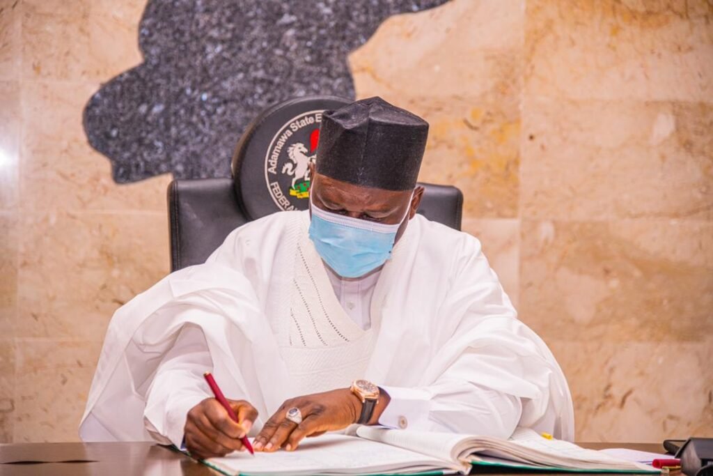 GOVERNOR FINTIRI SWEARS-IN 10 NEW PERMANENT SECRETARIES