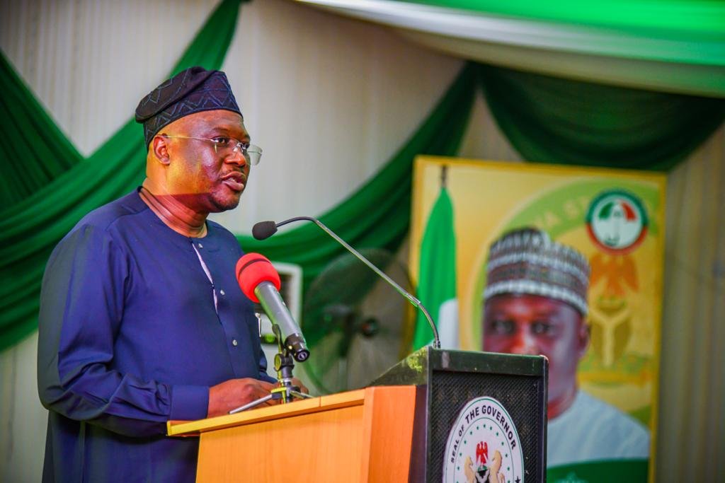 GOV. FINTIRI HOST WAZIRI, ORTHERS AT ANNIVERSARY DINNER