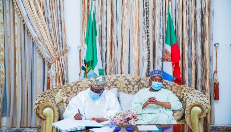 Tambuwal commiserates with Bagudu over boat mishap, donates N40m to victims