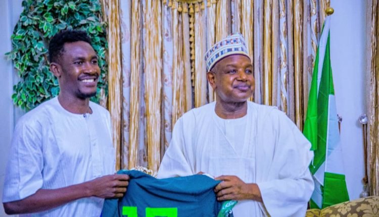 Football : Bagudu fetes Nigerian International, Zaidu, urges him to mentor youths