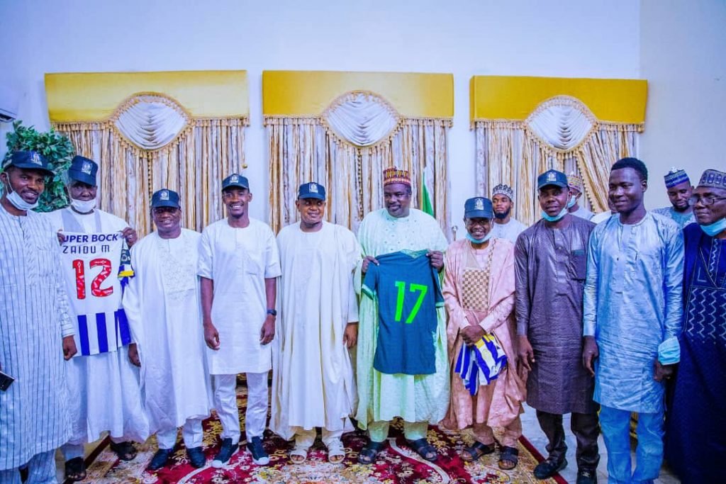 Football : Bagudu fetes Nigerian International, Zaidu, urges him to mentor youths
