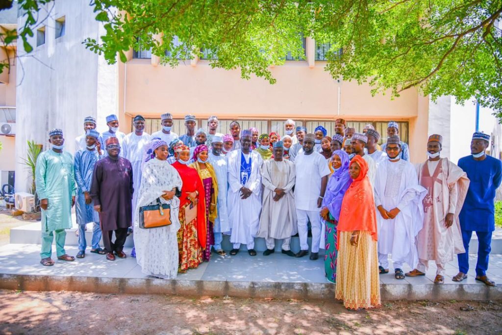 Governor Fintiri Hosts Adamawa Emirate Royal Family