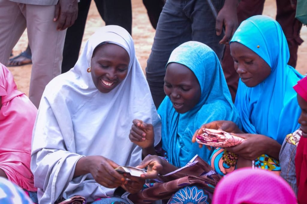 In Damboa: Zulum shares food, N125.5m cash to 40,000 families