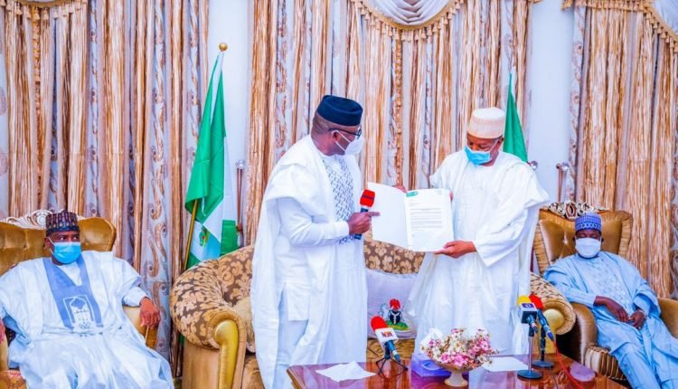 Warrah Boat Mishap: NGF donates 50 million naira to bereaved families