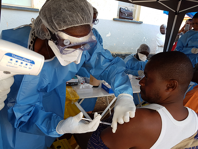Côte d’Ivoire begins Ebola vaccination of high-risk populations, says WHO