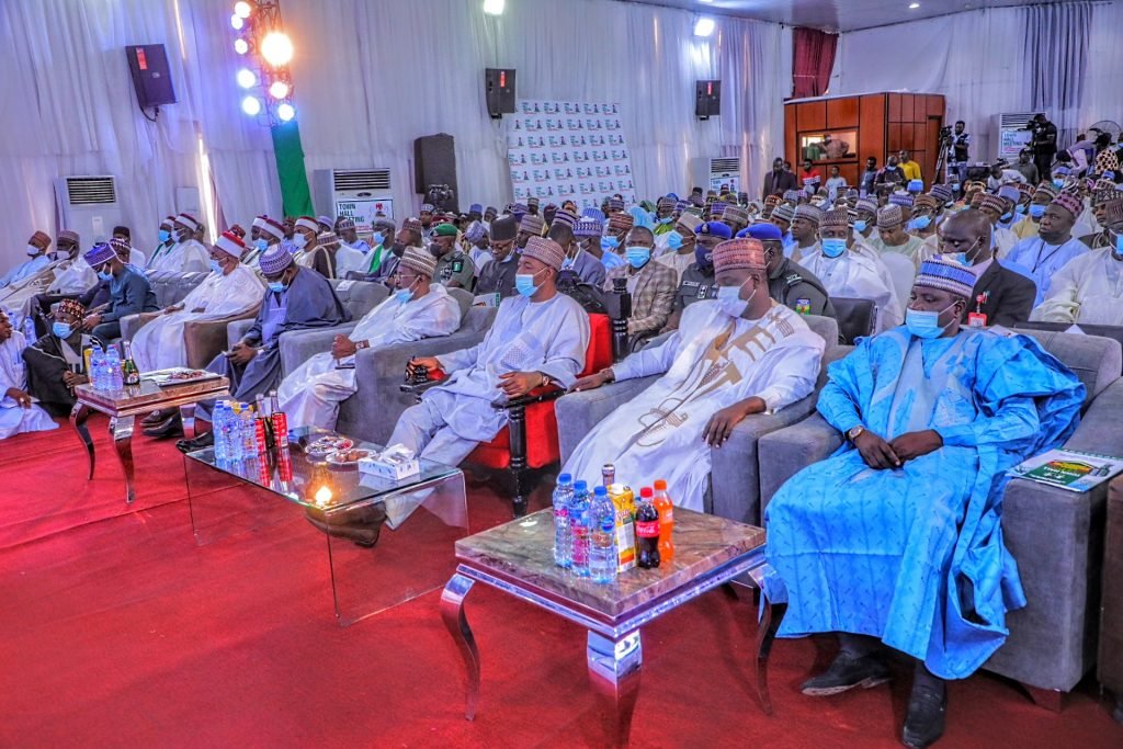 Borno’s 50 megawatts plant work to begin soon, Zulum explains at Maiduguri town-hall