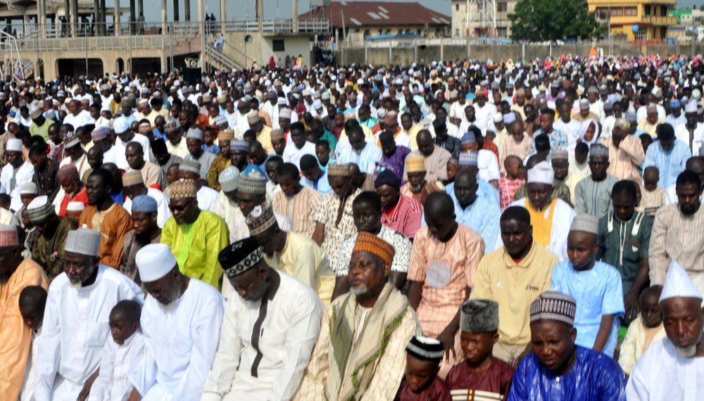 FG declares Tuesday public holiday to mark Eid-ul-Mawlud