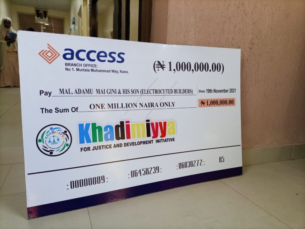 Khadimiyya donates N1m to 12-year-old boy, father who lost hands, legs to electrocution in Kano