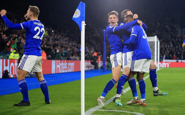Liverpool lose to Leicester City to stay 6 points behind leaders Manchester City