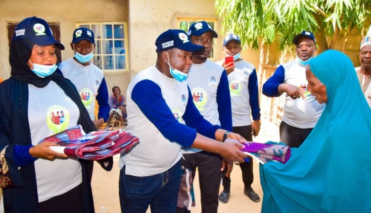 PRO-YARI GROUP DONATES RELIEF MATERIALS TO 300 IDPs IN ZAMFARA