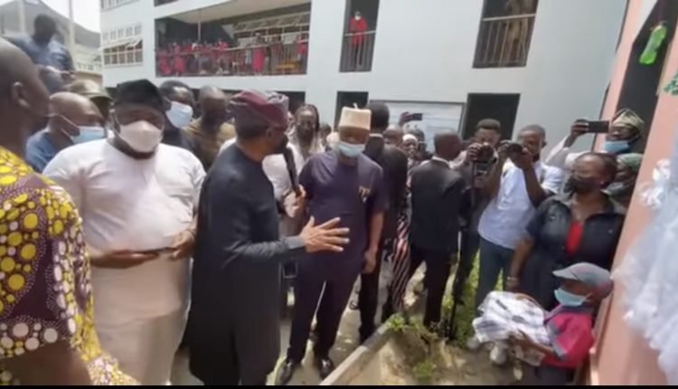 Gbajabiamila inaugurates community roads, other projects in Lagos