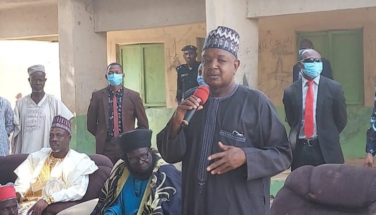 Gov. Bagudu visits IDP camps in Sakaba, Danko Wasagu, restates commitment to returning them home 