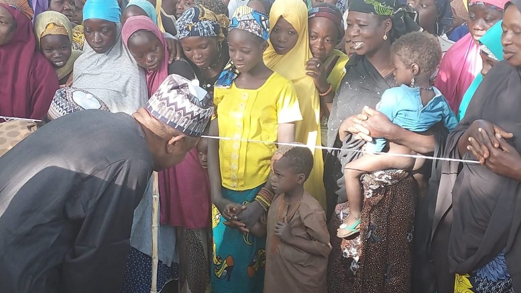 Gov. Bagudu visits IDP camps in Sakaba, Danko Wasagu, restates commitment to returning them home 