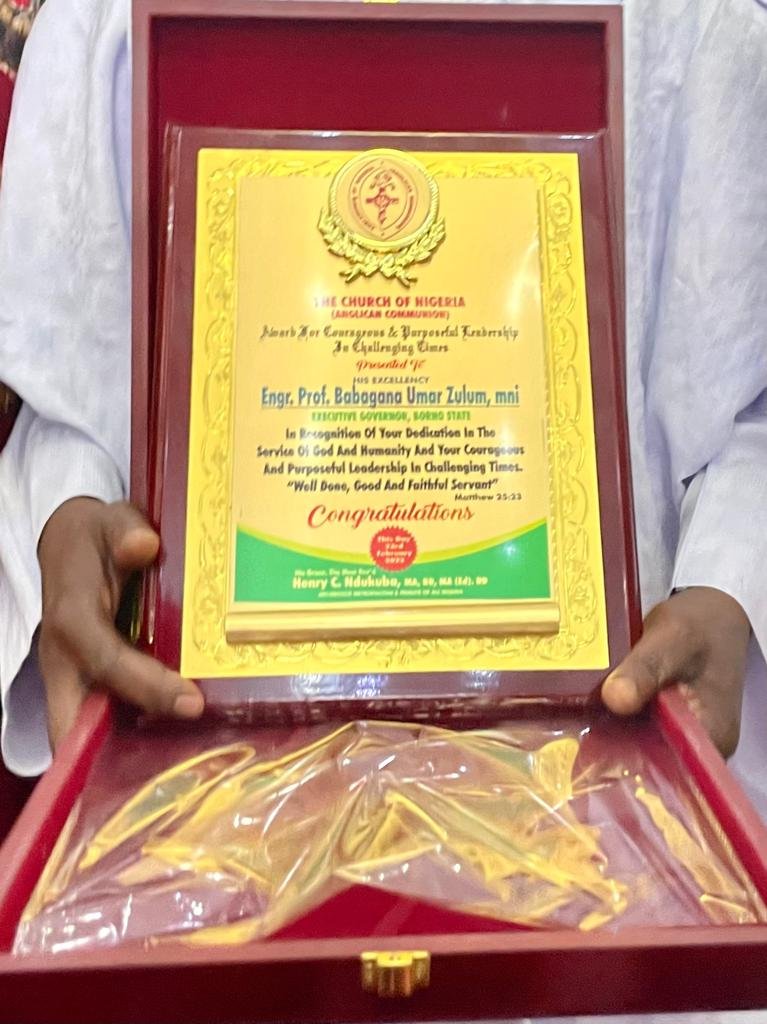 Port Harcourt: 600 Bishops, other clergies witness as Anglican church awards Zulum for “courage and purposeful leadership” 