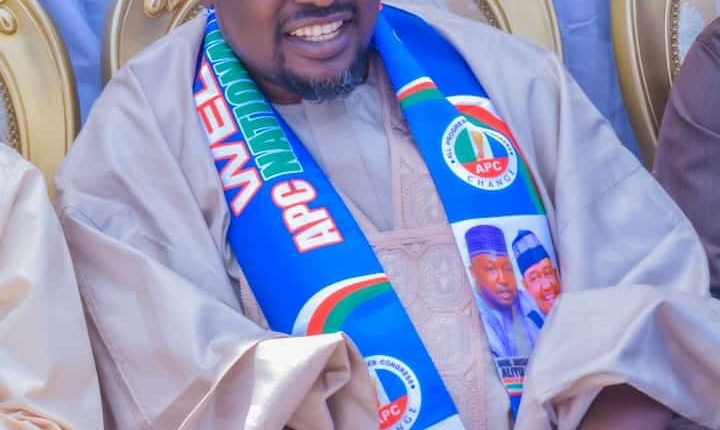 ZAMFARA COMMISSIONER ENDORSES WAZIRIN GUMMI FOR HOUSE OF REPS, OFFERS 10 CARS, 50 MOTORCYCLES