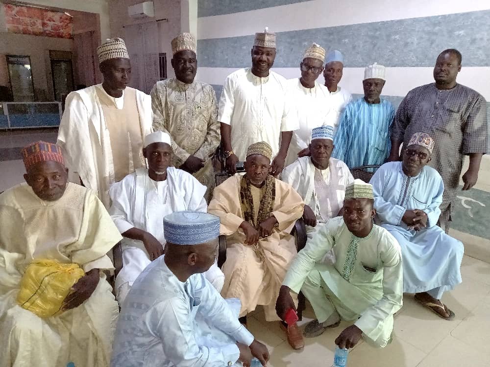 ZAMFARA POLITICS: APC SUPPORTERS FROM MARADUN LGA DECLARE SUPPORT TO SENATOR KABIRU MARAFA