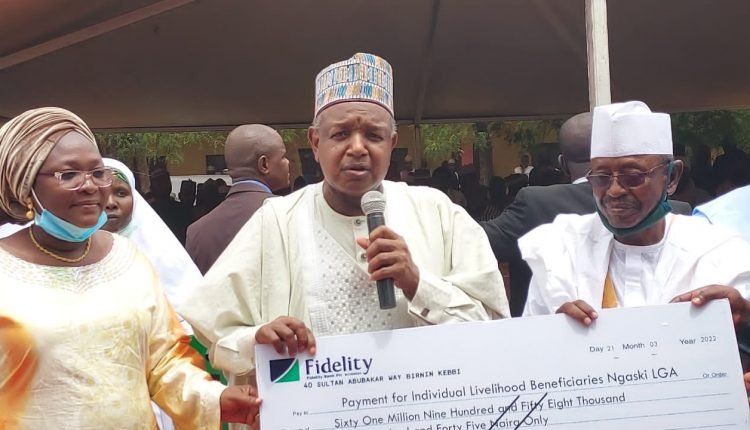 Gov.Bagudu flags off disbursement of grant to women groups 