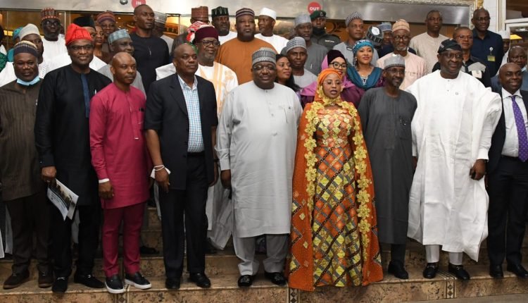 FCT minister urges public office holders to be disciplined, focussed