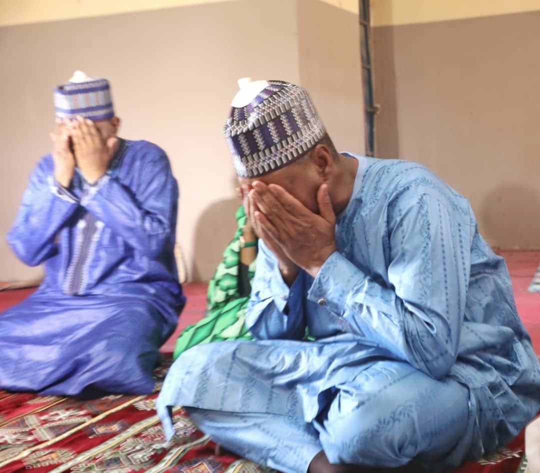 Killing of 32: Zulum visits Kala-Balge, meets bereaved families 