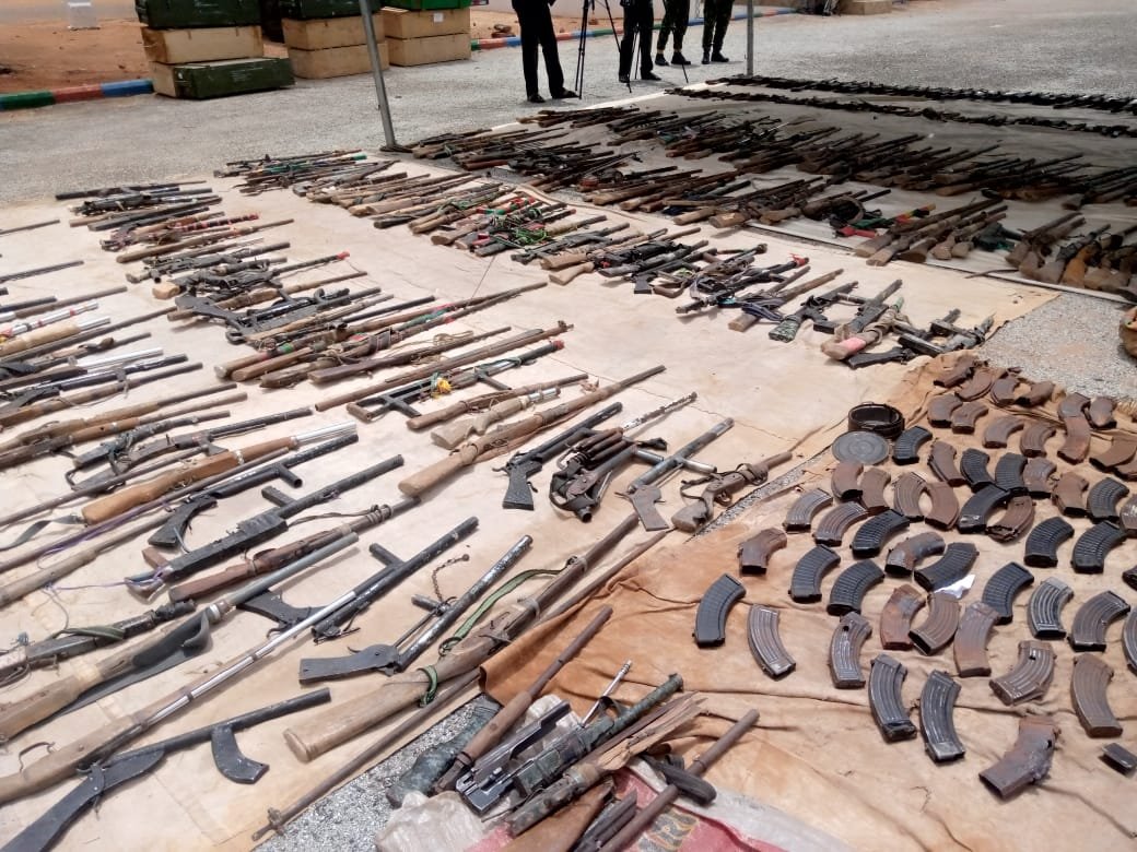 Army Handover 706 Recovered Weapons From Bandits To NCCSALW In Sokoto 