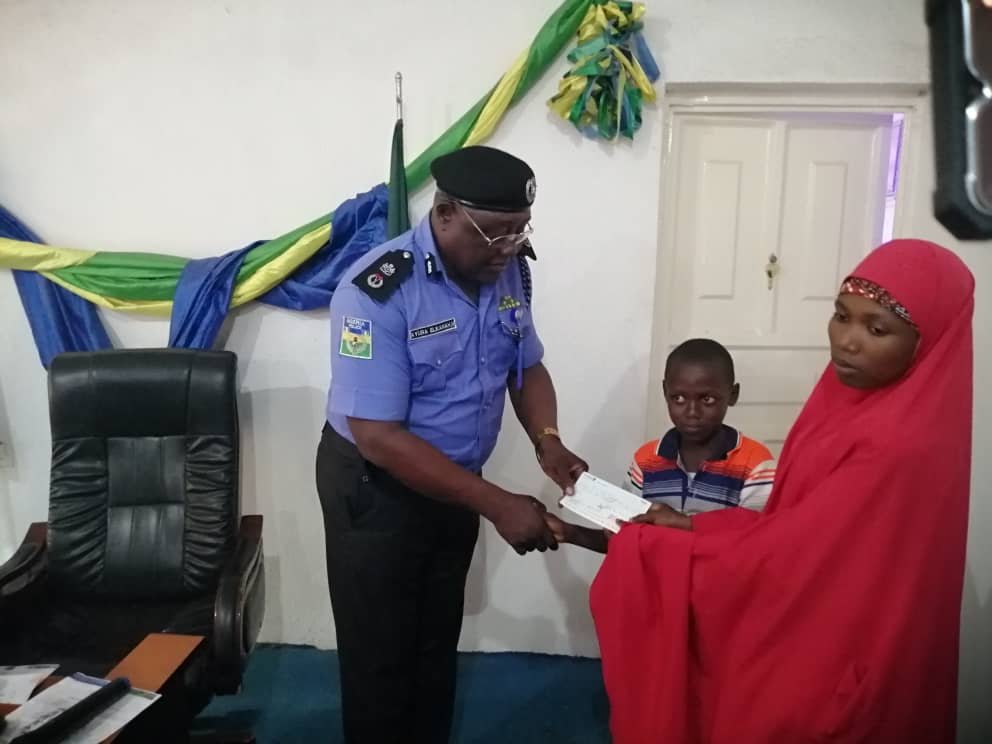 IGP PRESENTS OVER N30 MILLION CHEQUES TO FAMILIES OF DECEASED POLICEMEN AS ZAMFARA CP DECORATES 145 NEWLY PROMOTED OFFICERS