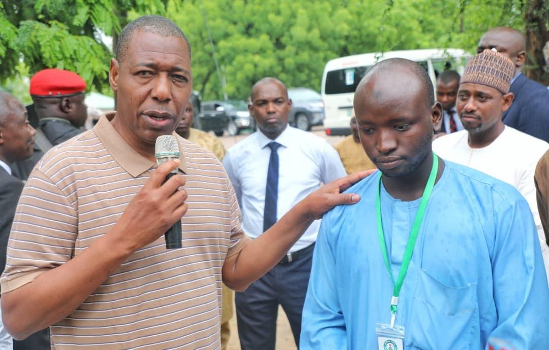 Zulum gifts N5m to Borno almajiri who fabricated ‘hand tractor’