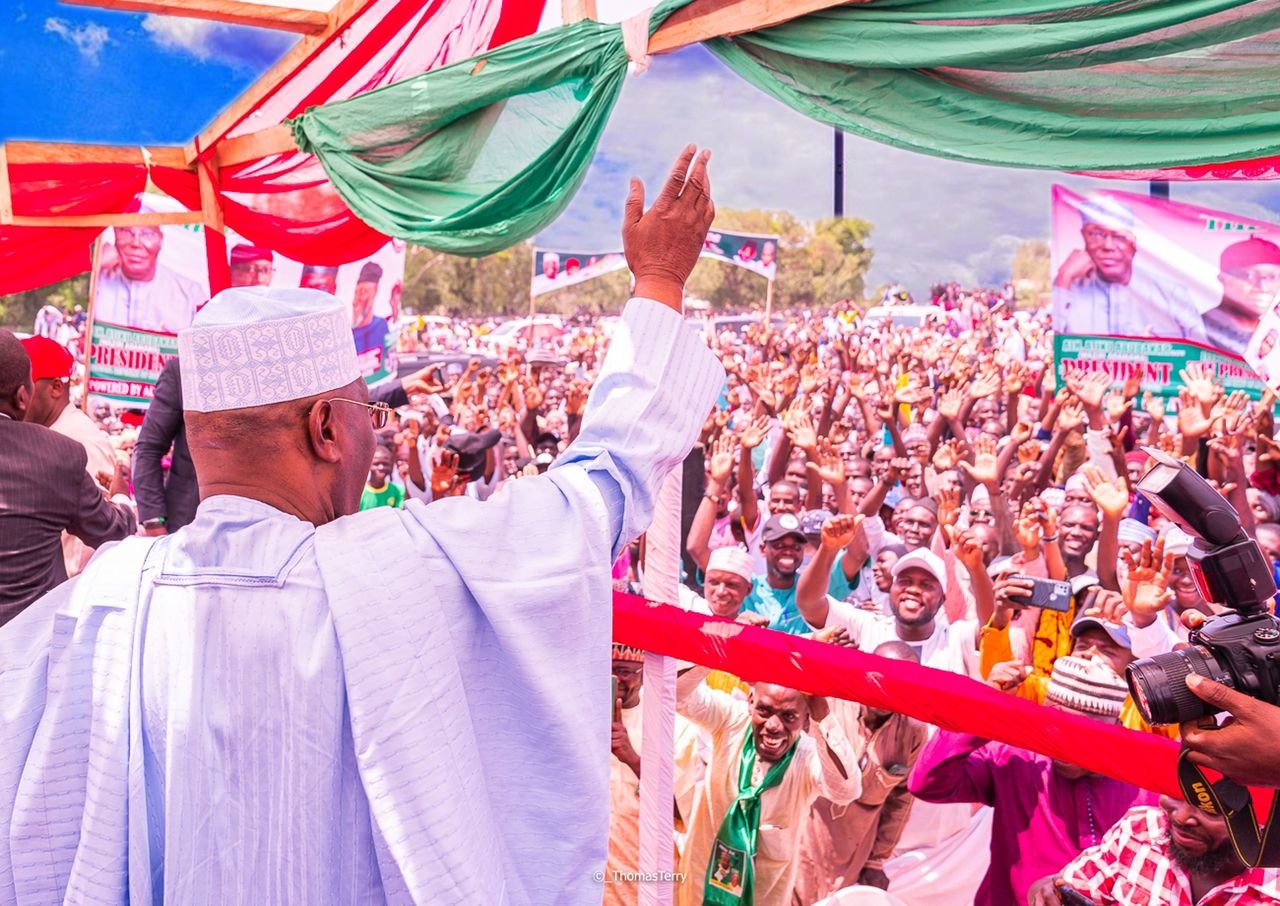 Atiku Abubakar Along with Governor Fintiri were in his hometown Jada