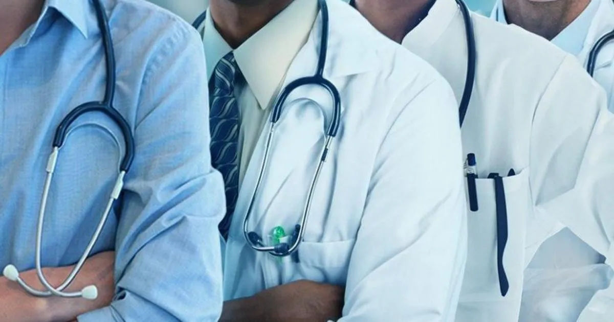 Resident doctors shelve strike, to continue negotiations with FG