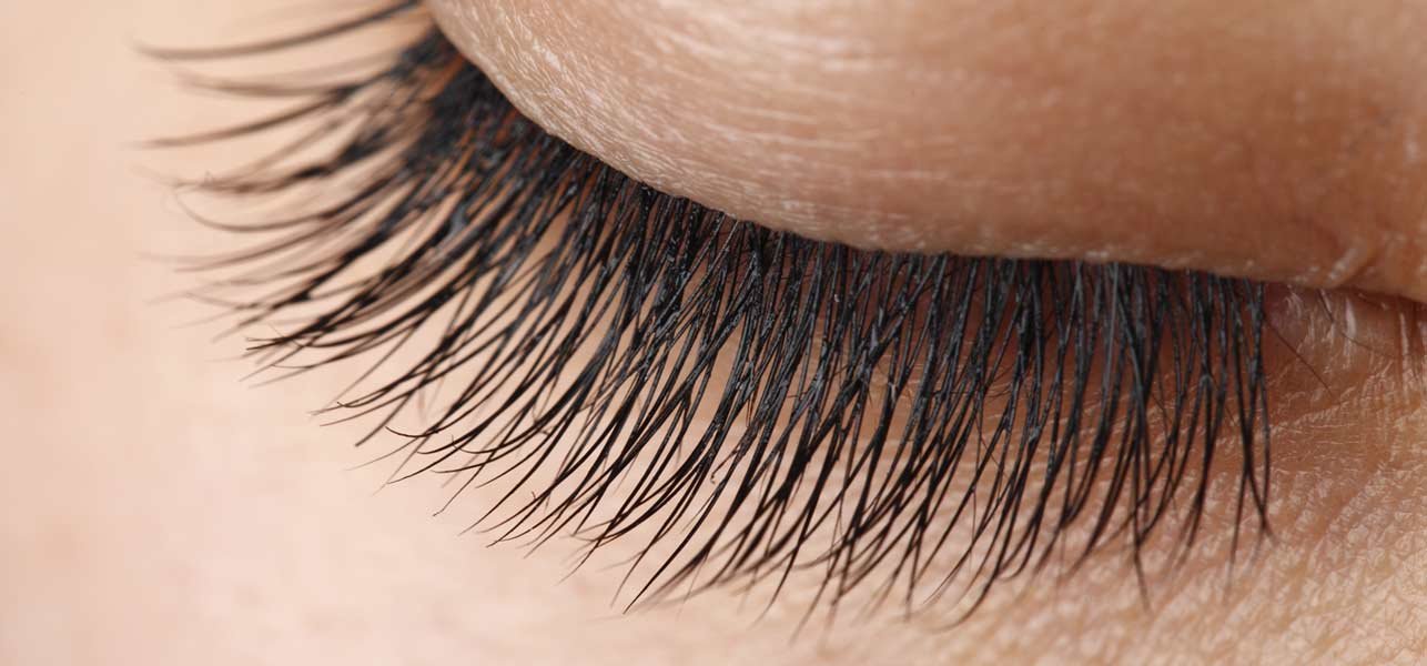 Artificial eyelashes detrimental to eye, optometrist cautions