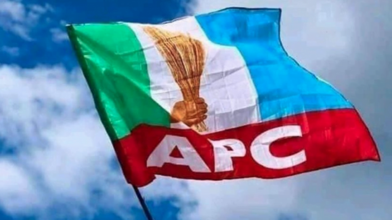 Taraba APC crisis: Sen. Bwacha assures supporters of victory