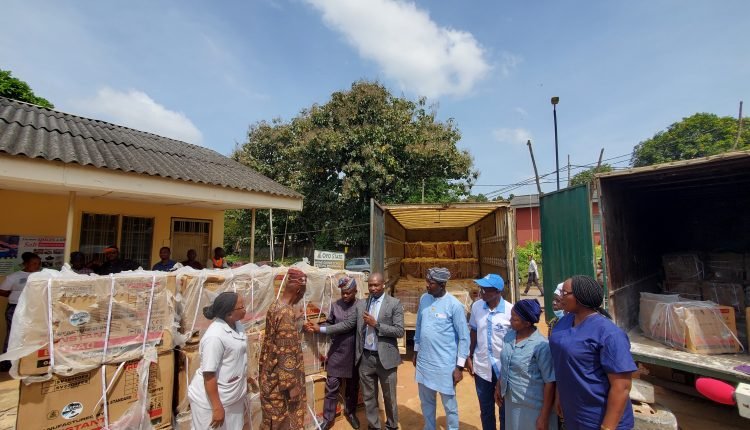 Primary Healthcare: Oyo Government Presents Generators to 351 PHCs