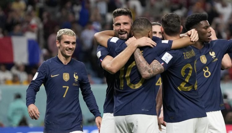 Giroud equals scoring record as France beat Australia in dominant game