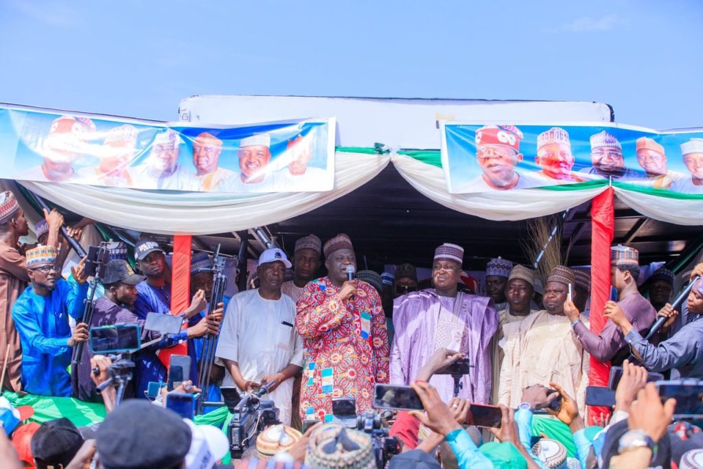 Mammoth crowd attend Kebbi APC campaign rally in Yauri