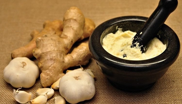 6 Powerful Health Benefits of Garlic And Ginger
