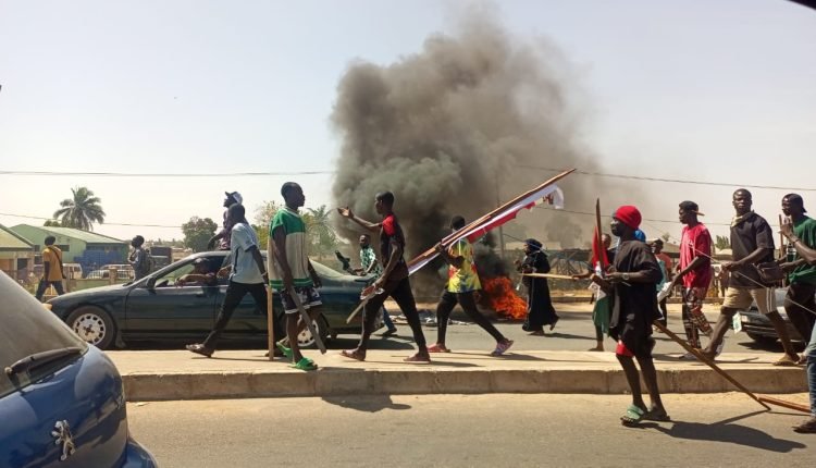 Breaking; tension in Jalingo as Varsity students go on rampage