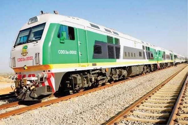 FG to install monitoring device on Abuja-Kaduna rail
