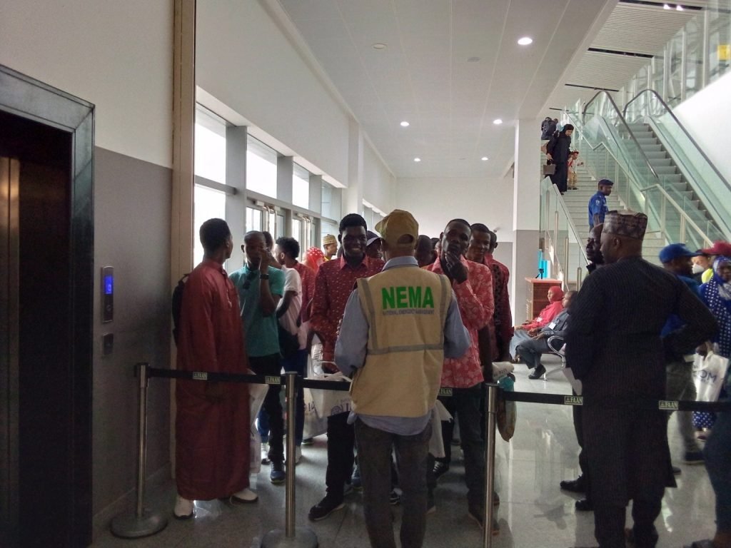 104 stranded Nigerians return from Chad – NEMA