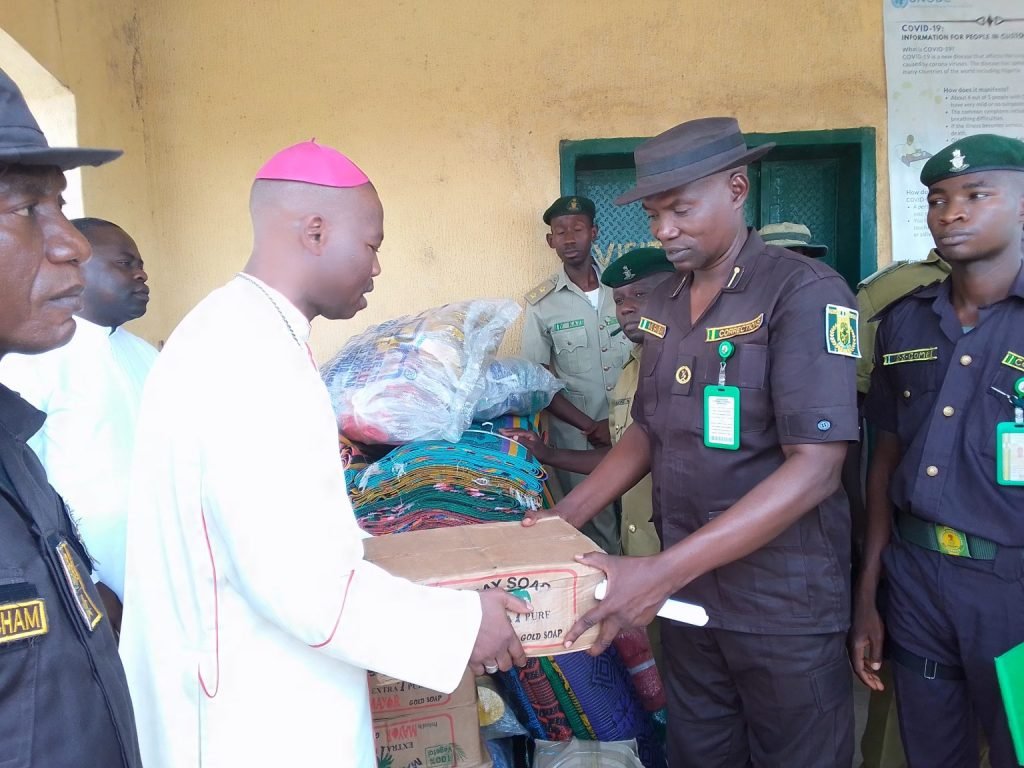 Easter: CAN donates relief materials to 625 inmates in Adamawa