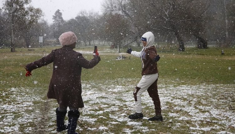 South Africa’s Johannesburg sees rare snowfall on Monday